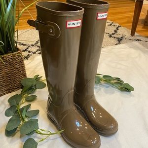 Brown Hunter Boots
